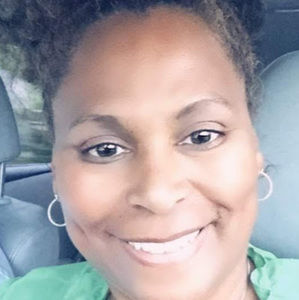 Meet your Posher, Pamela